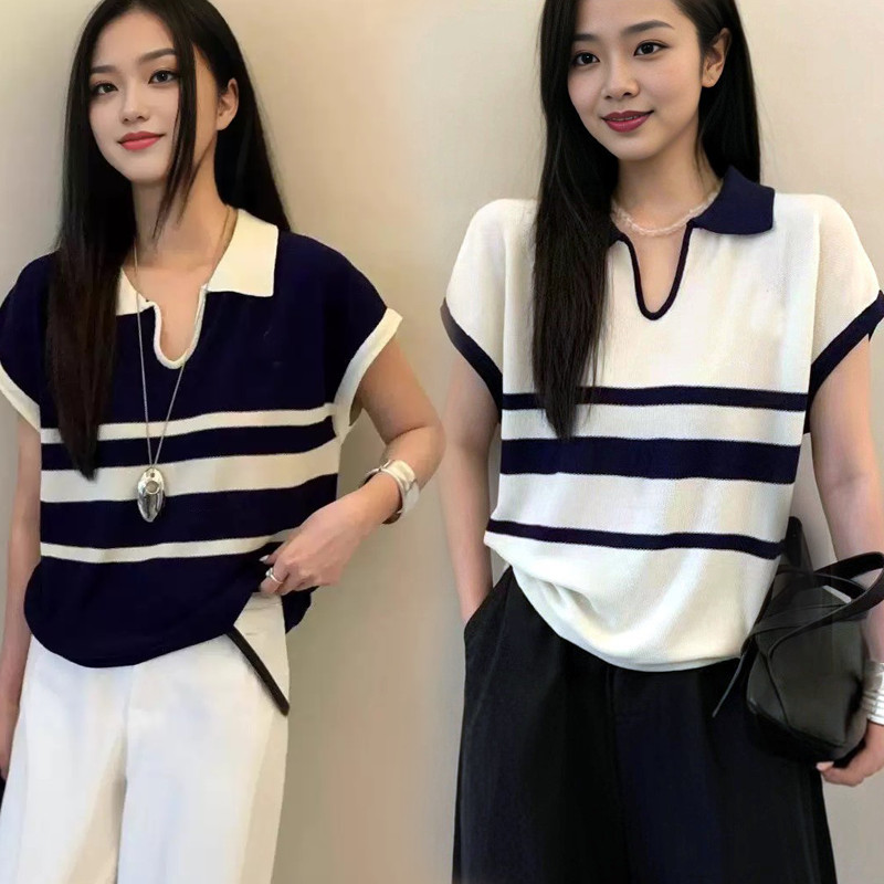 Dahong 💖เสื้อยืดเกาหลีสไตล์วิทยาลัยสำหรับผู้หญิง เสื้อไหมพรม ลายเส้น คอโปโล และเหมาะสวมใส่แบบลำลอง 88058