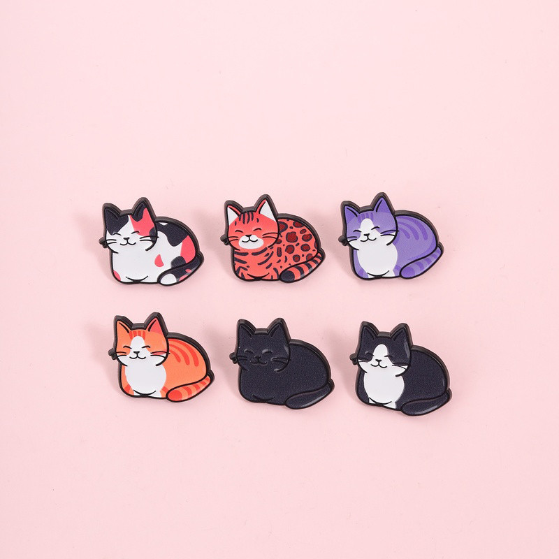 เข็มกลัดแมวน่ารัก ทำจากโลหะ พร้อมป้าย อุปกรณ์เสริมสำหรับของขวัญเพื่อน