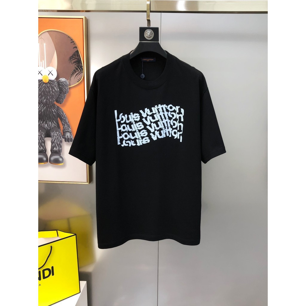 LO% UIS VU & ITTON/L @ V2026 Star คลาสสิกรอบคอแขนสั้นเสื้อยืดผู้ชายผู้หญิง 2 เส้นหลวมขนาดใหญ่คมชัดสี