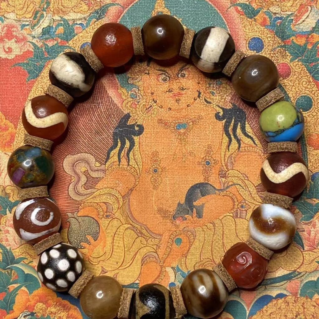 ทิเบต Dzi ลูกปัดครอบคลุม Pulp Weathered วัสดุเก่าสร้อยข้อมืออาเกต Duobao Old God ผู้ชายผู้หญิงสร้อยข้อมือ Niche สไตล์ชาติพันธุ์ 8.6