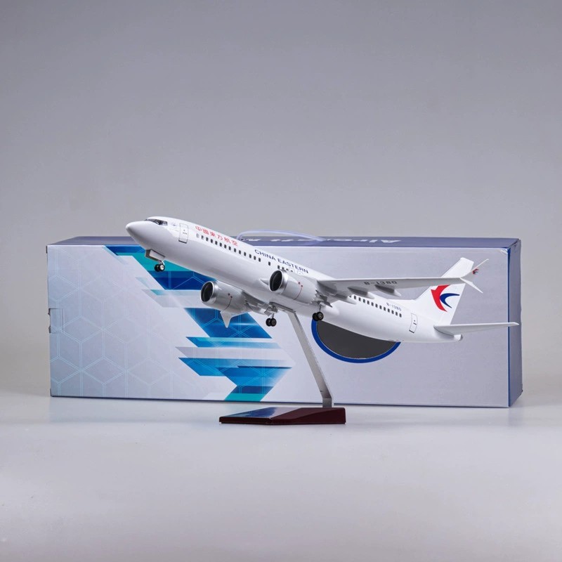 ล้อมีไฟล้อ 47 ซม. Oriental Airlines B737MAX Eastern Airlines จําลองผู้โดยสารเครื่องบินโมเดลตกแต่ง