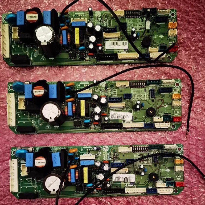 แผงวงจรหลักสำหรับเครื่องปรับอากาศส่วนกลาง LG รุ่นฝังเพดาน 6870A00131V / EBR77158501 / 6870A90131V