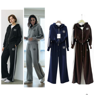 KKUUTIST ชุดเซ็ตขึ้นเครื่อง งานปัก แจ๊คเก็ตทรงครอป จั๊มเอว ก…