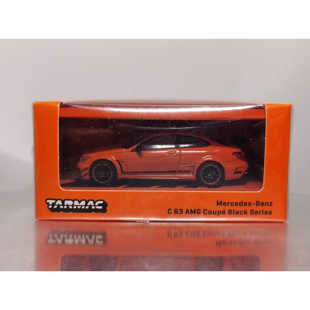 1/64 Tarmac ทํางาน tw Mercedes-Benz AMG C63 รถรุ่น Mercedes-AMG C63 สีส้มรุ่นรถฮ่องกงของแท้ผลิตภัณฑ์