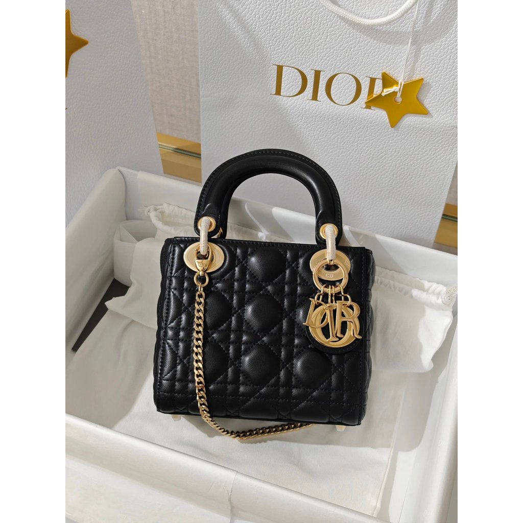 Three-Grid Four-Grid Dior สีดําสีน้ําตาลหัวเข็มขัดเงินชิปรุ่น Lady Dior Ultra-Mini Dior Black Gold B