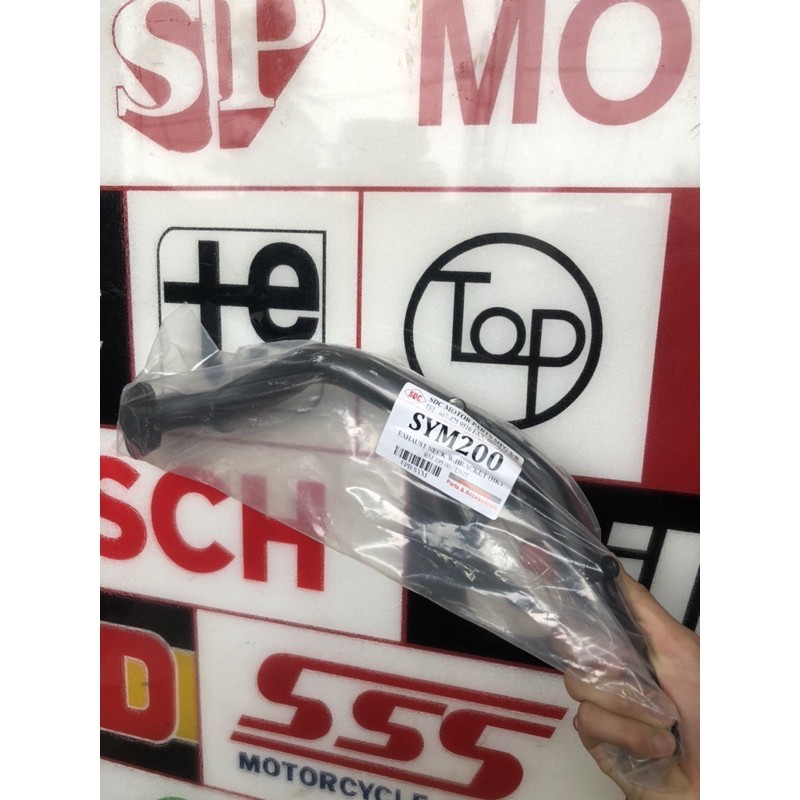 SYM200 VTS200 คอท่อไอเสียหน้า สีดํา ( Manifold)