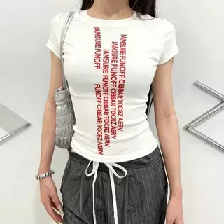 SuitcuteA009-0136 เสื้อยืดแขนสั้นคอกลมพิมพ์ลายดอกไม้เหมาะสำหรับผู้หญิง