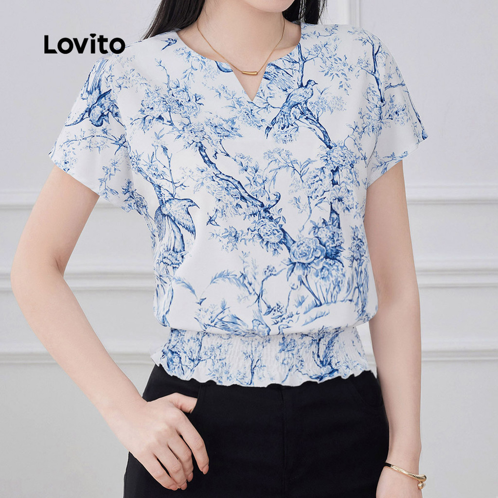 (NEW) Lovito  เสื้อเบลาส์โบโฮสีฟ้าแบบลําลองสําหรับผู้หญิง L177AD168