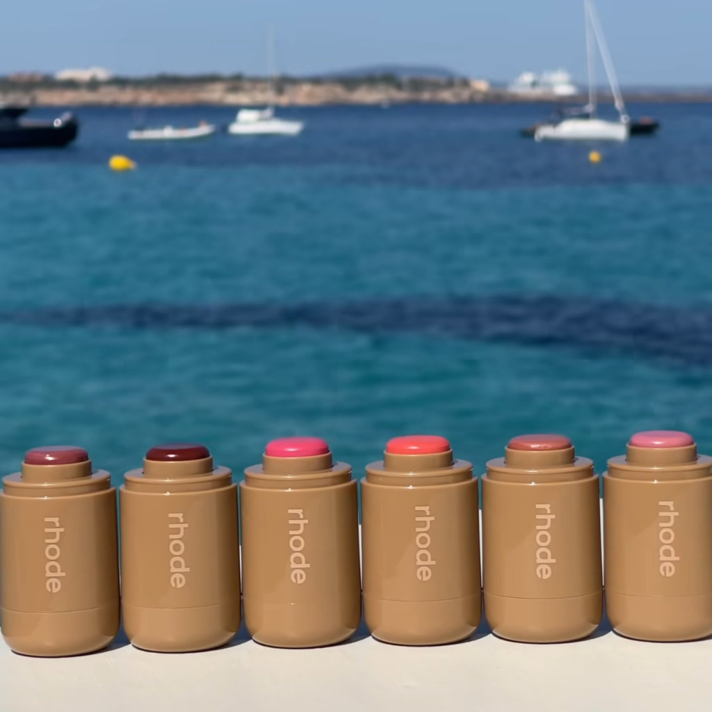 Rhode Skin Hailey Pocket Blush Stick Lip Cheek Dual-Use Cream Piggy/กระ