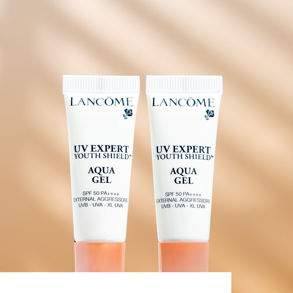 กันแดดหน้า ครีมกันแดด Lancome Aqua Light Translucent Refreshing Type 10ml ครีมกันแดด uv White Tube ค