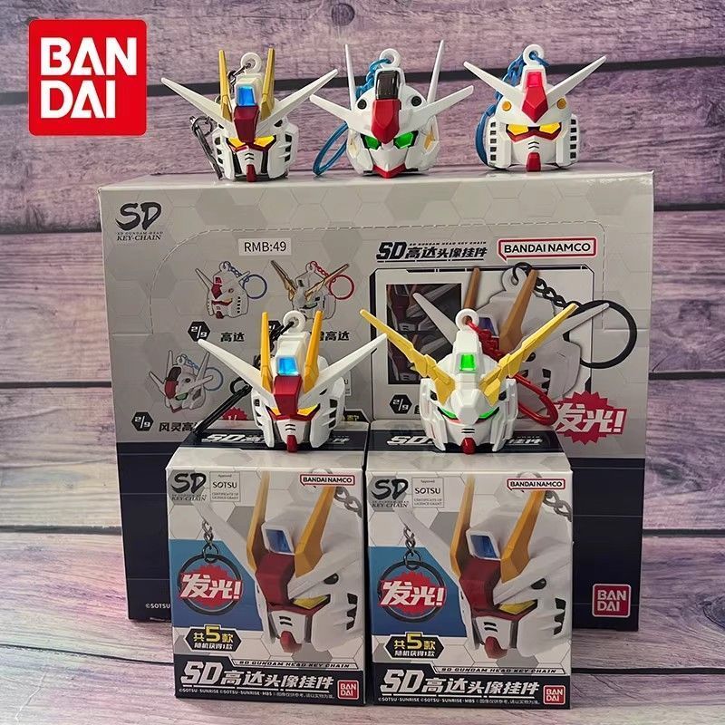 [สินค้าของแท้ พร้อมส่ง] Bandai SD Gundam จี้หัวกันดั้ม กล่องสุ่ม ตกแต่งรถยนต์ ฟิกเกอร์อนิเมะ ตกแต่งโต๊ะ ของขวัญวันเกิด