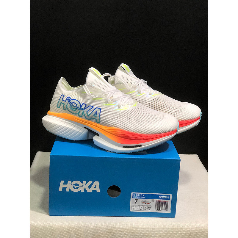 Cielo X1 รองเท้านุ่มสำหรับเทนนิสและทุกกิจกรรม