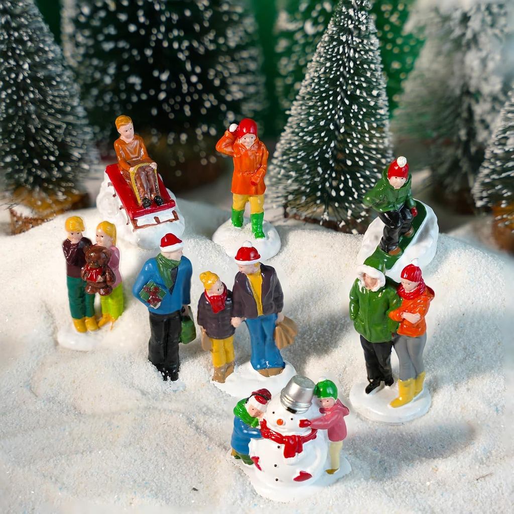 Rileryan 8 ชิ้น Miniature Christmas Town People Figurines Village ชุดสําหรับคริสต์มาสสะสมอุปกรณ์ตกแต