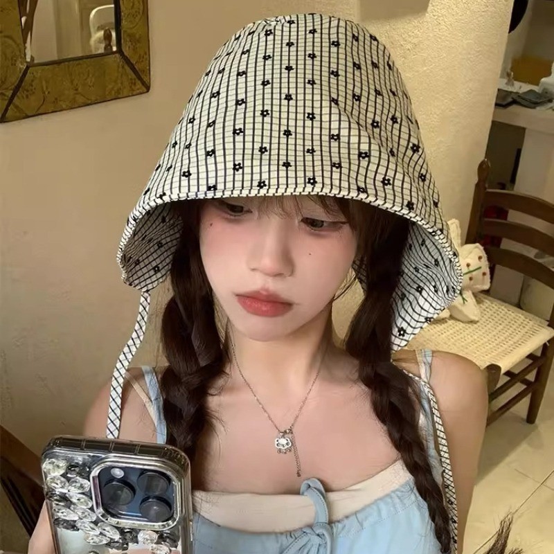 หมวกชาวประมงผู้หญิง ลายตารางเล็กๆ สไตล์ฝรั่งเศส ขนาดใหญ่ ก้านกว้าง เพื่อการป้องกันแสงแดดในวันหยุดพักผ่อนฤดูร้อน ราคา ถูกที่สุด ดีลบีเคเค แกลเลอรีภาพที่ 5
