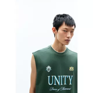 H&M(เอชแอนด์เอ็ม) เสื้อกล้ามพิมพ์ลายทรงหลวม Men Loose Fit Printed vest top 1307992_1