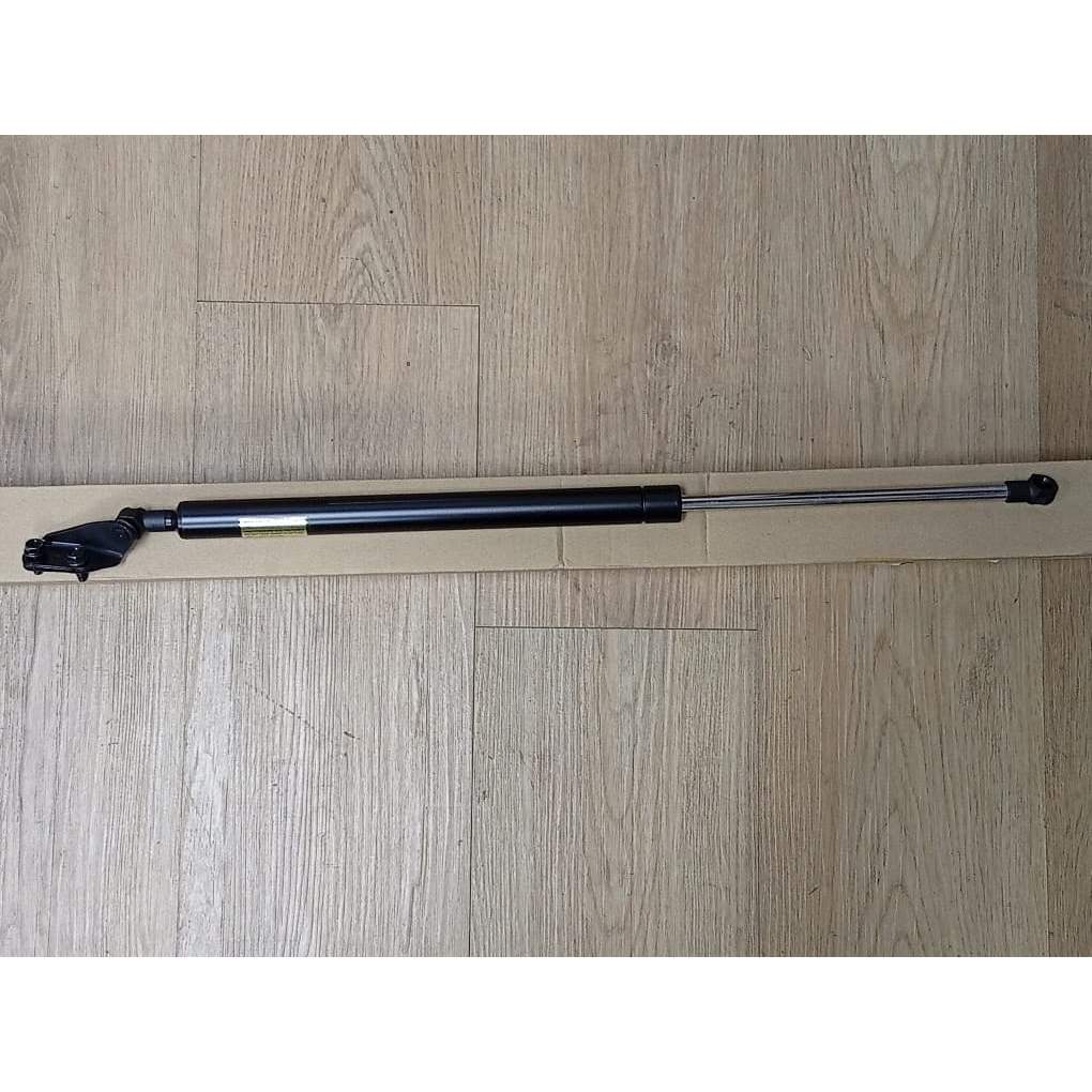B/D STAY RH > MAZDA 8 2.3CC 2006–2015 > L207-62-620 >