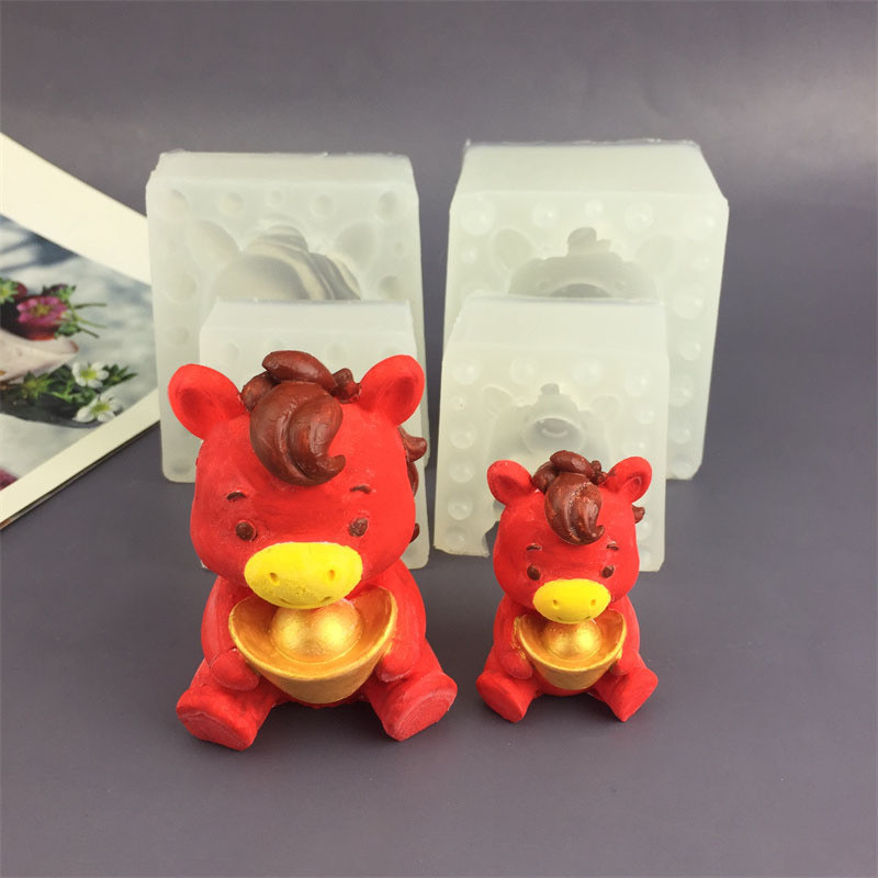 DIY ปีม้าสามมิติรอบตาถือ Ingot BMW แม่พิมพ์ซิลิโคน Fondant เค้กช็อกโกแลตขนมหวาน Aro