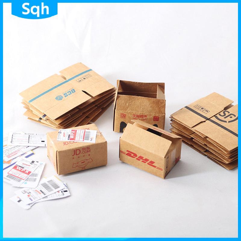 Bri 1Set Mini Carton Express Carton 1:12 Dollhouse Miniature Express Box Decor ของเล่น ywr