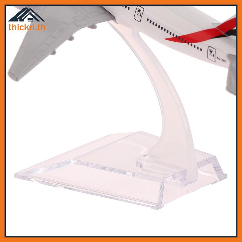 TT Scale 1:400 เครื่องบินโลหะ Replica Emirates Airlines 777 เครื่องบิน Diecast รุ่นการบินเครื่องบินข