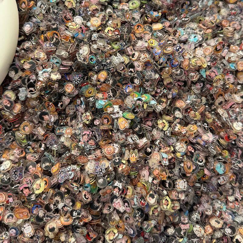 (((ใหม่) Liu Yuning Merch CM พวงกุญแจอะคริลิคคอนเสิร์ต DIY เขย่าคอนเสิร์ตเพลง (ใหม่) Liu Yuning Merc