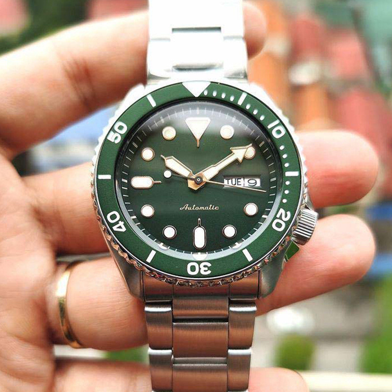 สั่งซื้อต้นฉบับการค้าต่างประเทศ Seiko No. 5 นาฬิกาผู้ชายกีฬาสีเขียวน้ํา Ghost อินเทรนด์นาฬิกากลไก SR