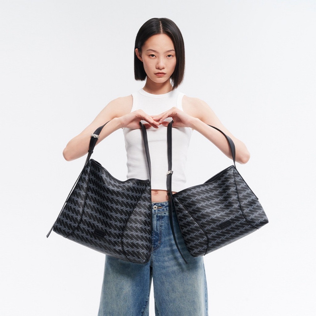Omto Black Truffle Tote Bag Female Large Capacity Bag Commuter Large Bag Portable Shoulder Bag Messe