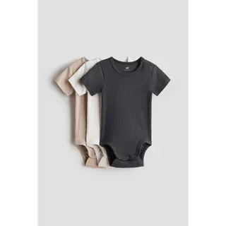 H&M(เอชแอนด์เอ็ม) บอดี้สูทผ้าฝ้ายริบ 3 ชิ้น Infants 3-pack ribbed cotton bodysuits 1268853_1