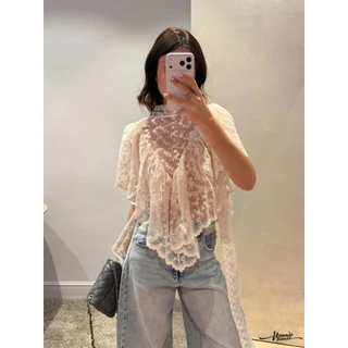 HANIE House - เสื้อครอปลูกไม้เชียร์ คอสูงปักลายดอกไม้สำหรับผู้หญิง