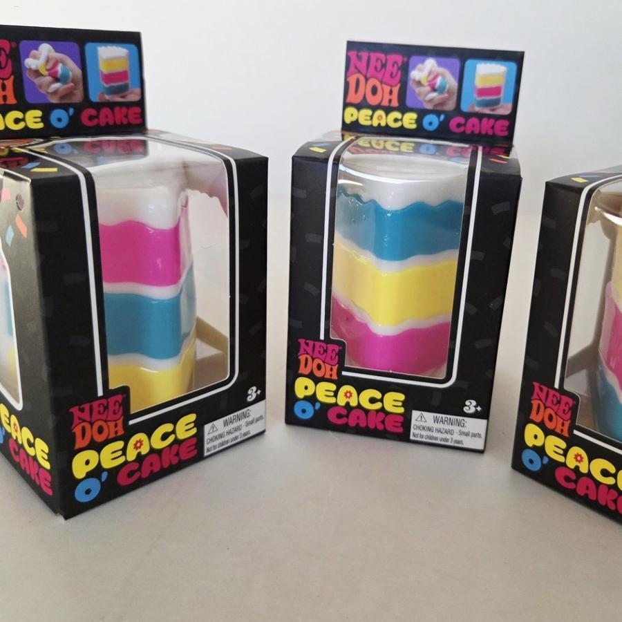 Schylling NeeDoh Peace O เค้ก Squishy ของเล่น 2026 Nee Doh สายรุ้งเค้กความเครียด Ball Sensory Fidget ของเล่น hjuth