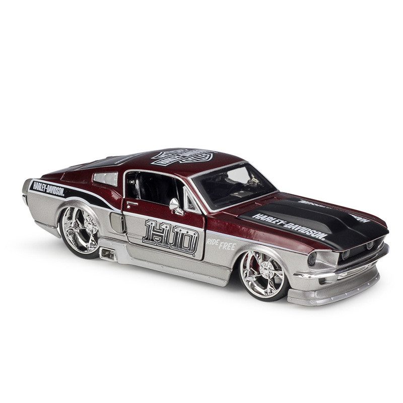 1: 24 Ford Mustang 1967 Ford Mustang GT Harley รุ่นจําลองรถรุ่น
