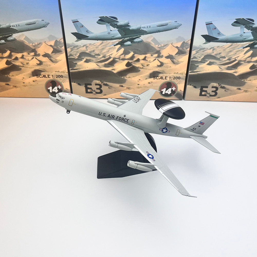 1/200 US Air Force Boeing E-3 Lookout Early Warning Aircraft สําเร็จรูปโลหะผสมทหารเครื่องบินรุ่นเครื