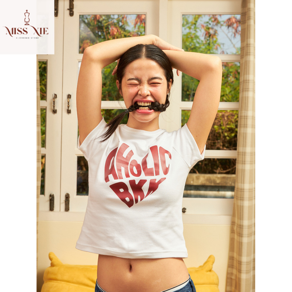 (จัดส่งภายใน 24 ชม.)   เสื้อทรง BABY TEE LOVE AHOLIC เสื้อครอปสั้น เนื้อผ้าใส่สบาย