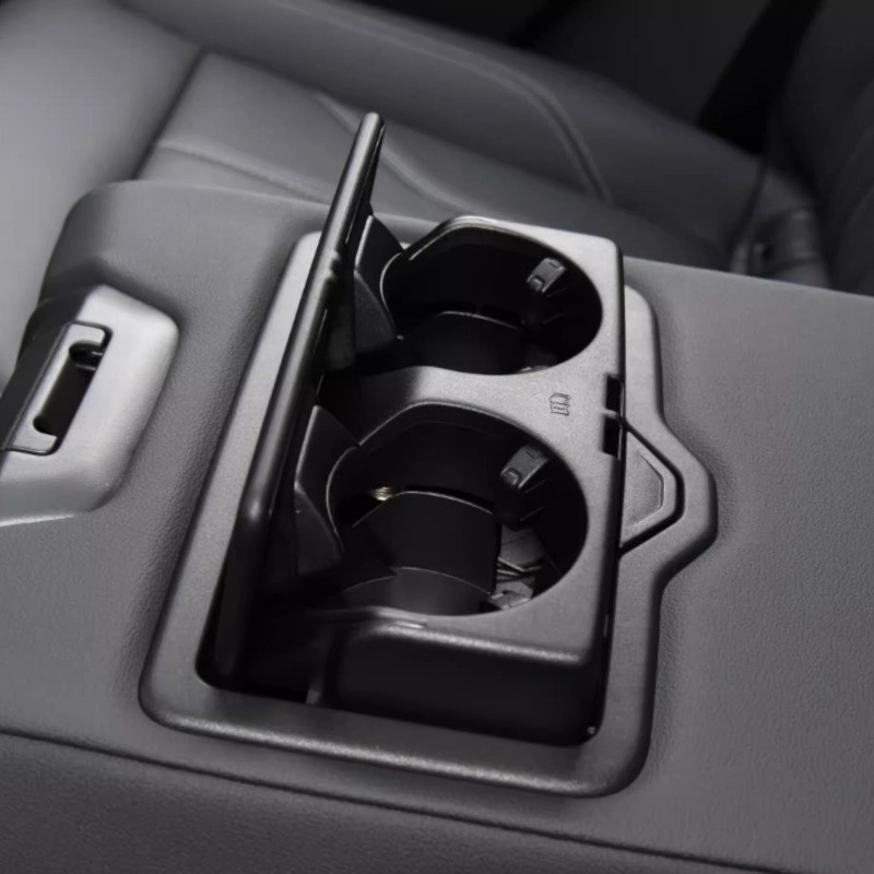 1 ชิ้นสําหรับ Audi Q2L Q3 Q5L Q7 Q8 A3 ที่วางแก้วที่เท้าแขนด้านหลัง