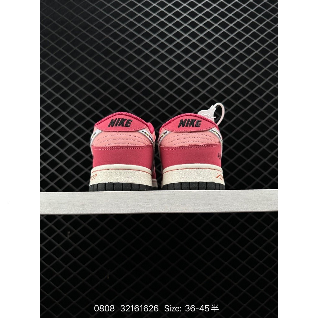 รองเท้ากีฬา Dacron low rider Gypsy Rose ดีไซน์ใส่สบาย