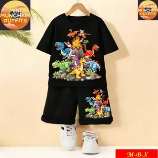 [COD]New!!!*2026-ชุดเด็กชายสนุกๆ ลายไดโนเสาร์หลายสายพันธุ์รอบภูเขาไฟ | เสื้อ+กางเกงขาสั้น ใส่สบาย คุณภาพดี | Dinosaur Vo