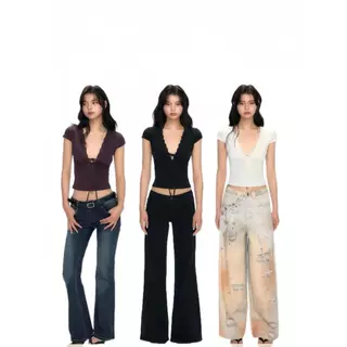 พร้อมส่งเสื้อยืดแขนสั้นคอวียางยืดเซ็กซี่เย็บลูกไม้ฤดูร้อน 2025 ใหม่