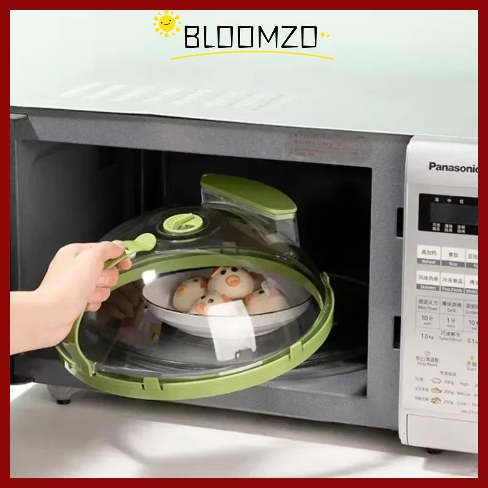 in stockBLOOMZO ฝาครอบสาดไมโครเวฟ, ฝาครอบไมโครเวฟกันน้ํามันแบบใส, พร้อมที่จับฉีดน้ํา Splash-proof Fresh-Keeping Cover ฝาปิดทําอาหาร
