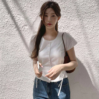 เสื้อเบลาส์ผู้หญิงแฟชั่นผู้หญิง สไตล์น่ารัก ดูดี