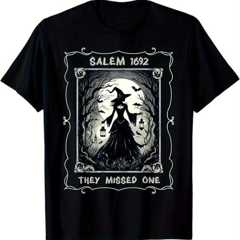 เสื้อยืดฮาโลวีน Salem 1692 They Missed One Witch ลายกราฟิกโปรไฟล์แม่มดสไตล์กอธิคเนื้อผ้าหนา พร้อมลาย