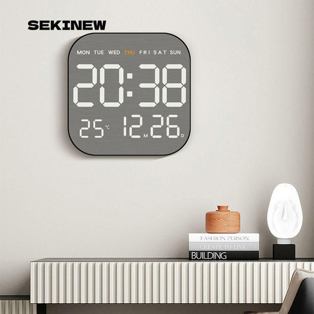 SEKINEW นาฬิกาแขวนอิเล็กทรอนิกส์, นาฬิกา LED ดิจิตอล ABS ติดผนัง, มัลติฟังก์ชั่น 12/24H DST นาฬิกาตั้งโต๊ะจอแสดงผลห้องนอน