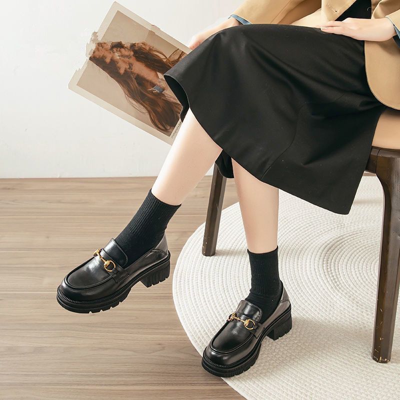 Fu Song Zeng สไตล์รองเท้าหนังหนา Retro High Small Match cod ร้อยฤดูใบไม้ร่วงแพลตฟอร์มรองเท้าแฟชั่นรอ