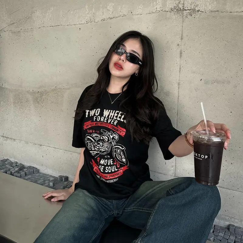 [HOT]COD Vintage Factory เสื้อยืด TWO WHEELS - ผ้า Cotton แท้ เนื้อผ้านุ่มใส่สบาย  (พร้อมส่ง)
