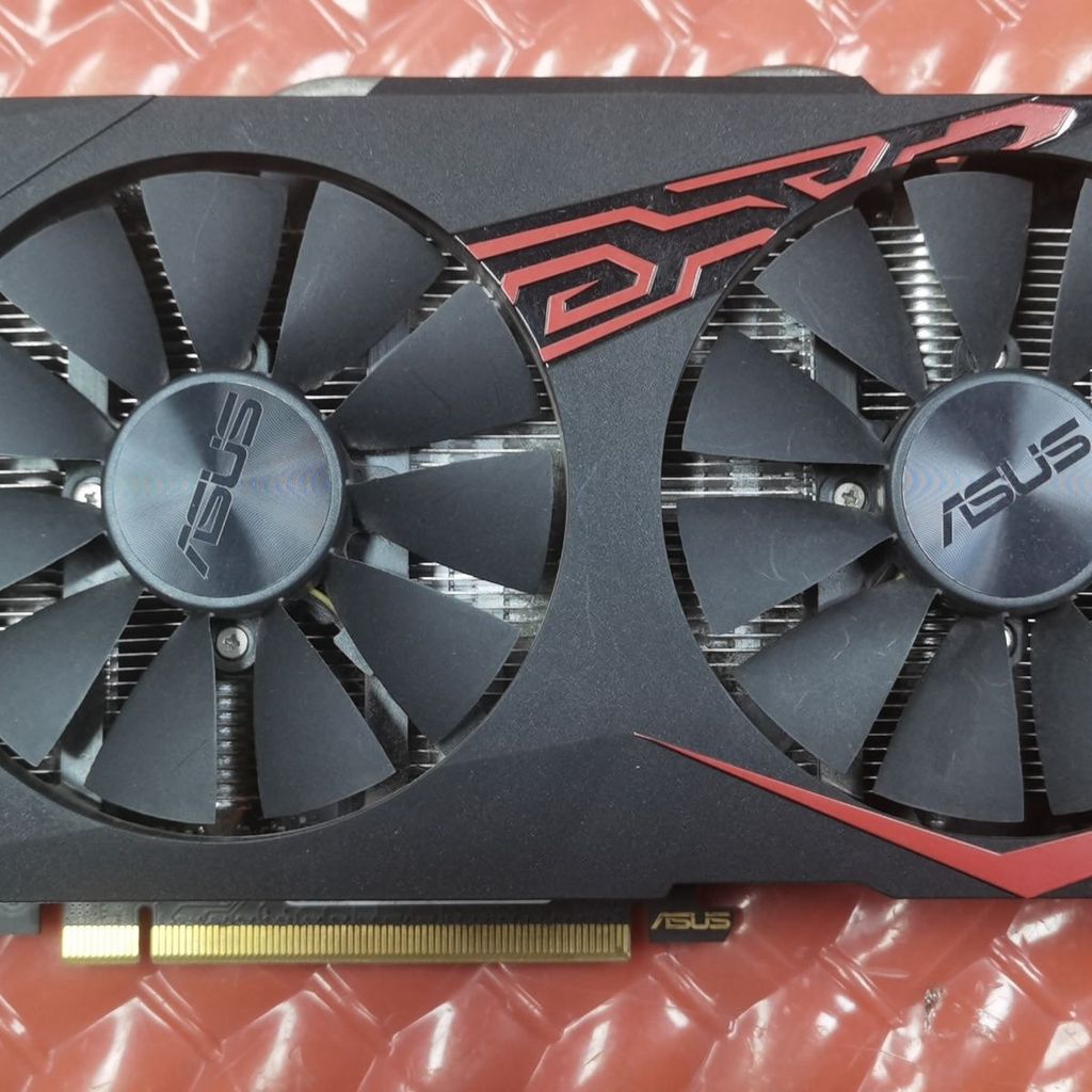 การ์ดจอ ASUS GTX1060 6GB สำหรับเล่นเกม