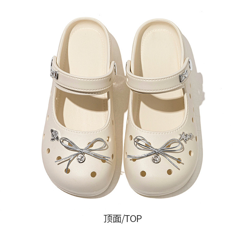 รองเท้าแมรี่เจนสำหรับผู้หญิง ดีไซน์หัวใจหนา Soled ใส่สบาย