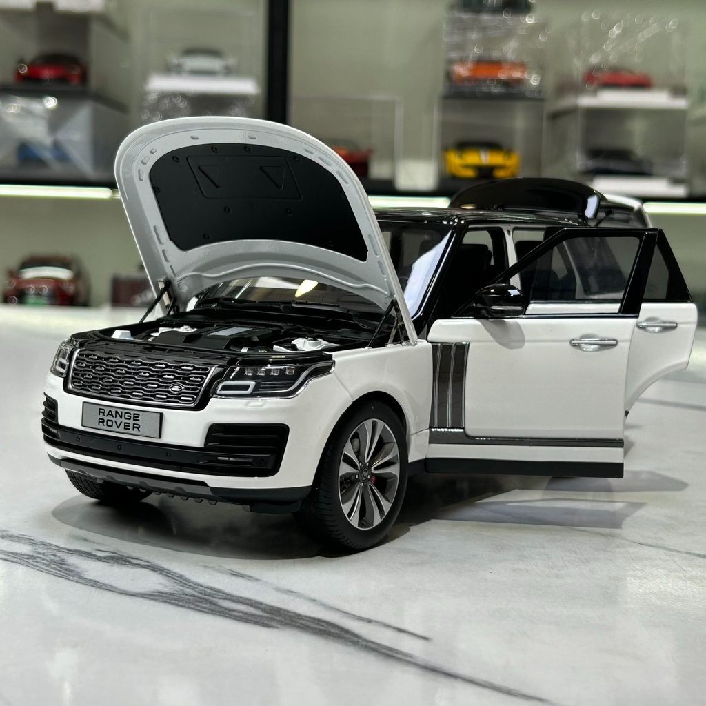 [คลังสินค้าพร้อม] LCD 2020 Land Rover Range Rover SVA Deat Edition จําลองโลหะรถคอลเลกชัน 1 18 เครื่อ