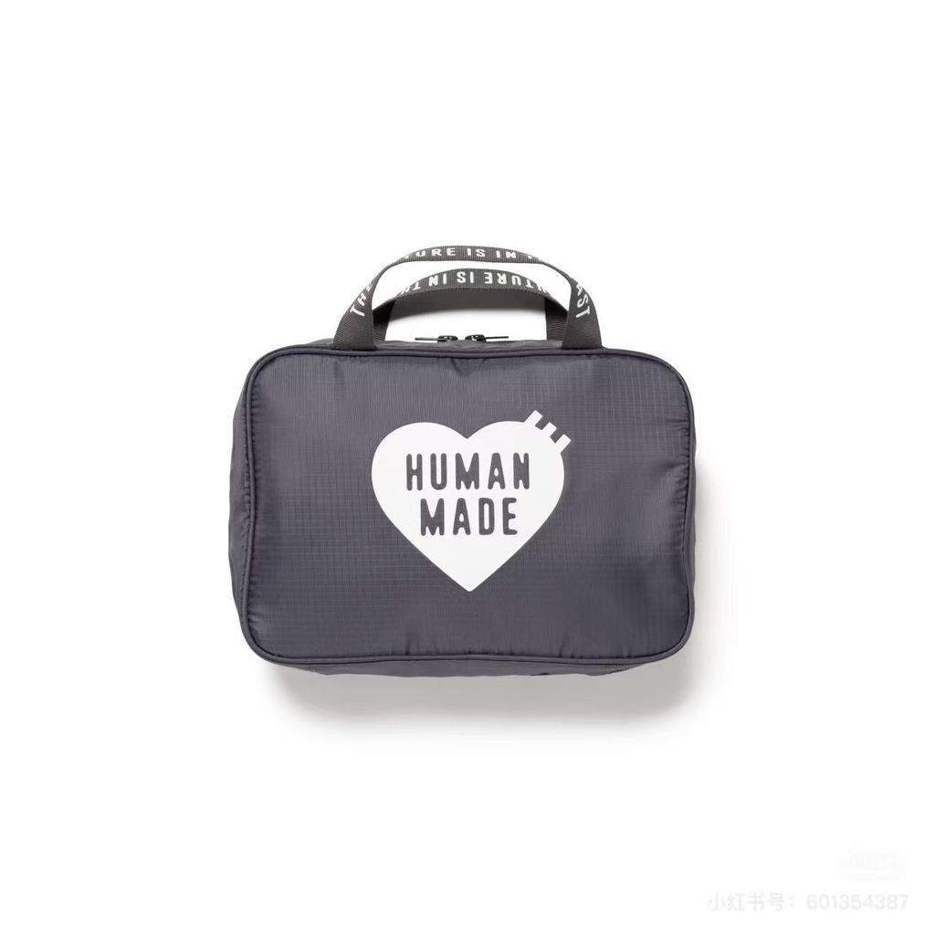 HUMAN MADE VANITY POUCH กระเป๋าเดินทางหลายกระเป๋า