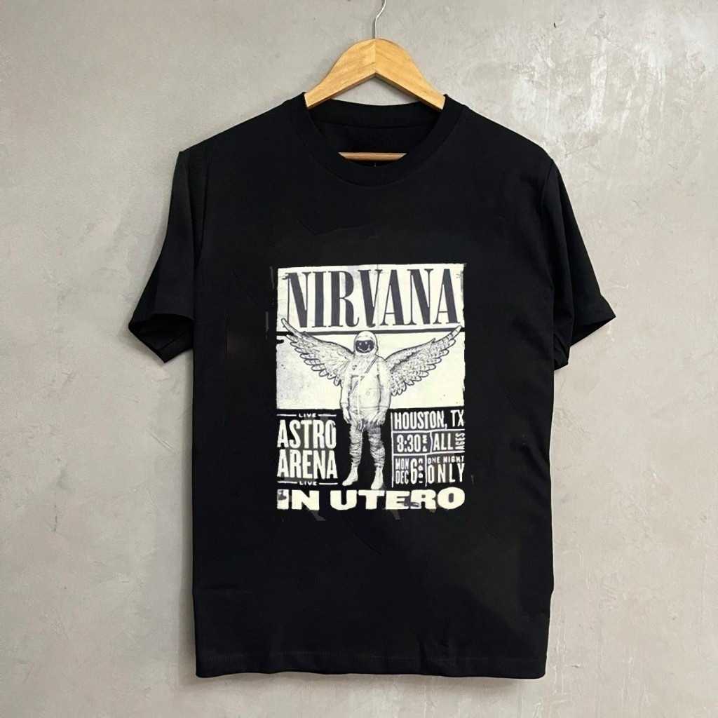 (จัดส่งตลอด 24 ชั่วโมง)YOUNG T🔥🔥M~3XL เสื้อยืดคอกลม คอทเบน Nirvana สีดำ ลายทอง คุณภาพดี สไตล์วินเทจร