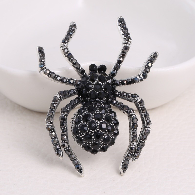Spider Rhinestone เข็มกลัดแฟชั่นผู้ชายผู้หญิงชุดเข็มกลัด Pin เครื่องประดับของขวัญเครื่องแต่งกายเสื้อผ้า Pins อุปกรณ์เสริมผู้ชายสุภาพสตรี Novelty เข็มกลัด