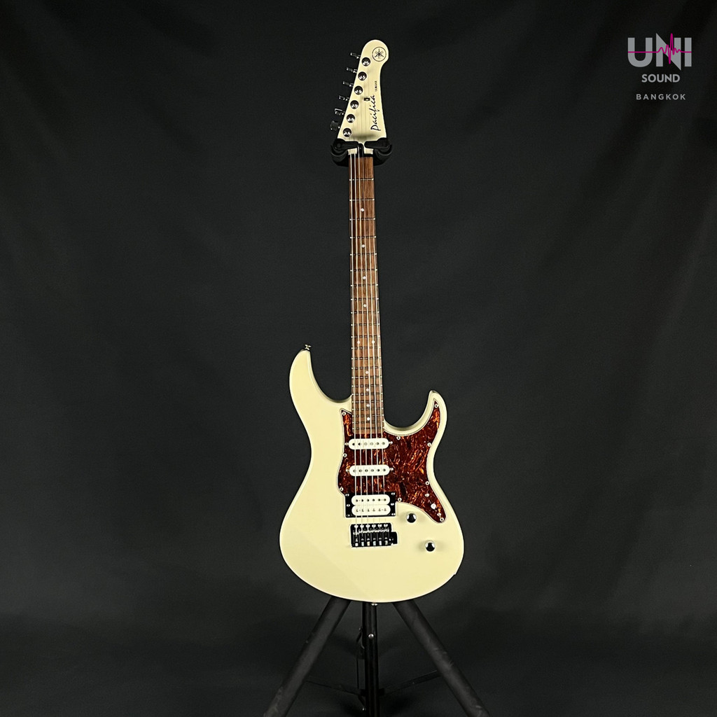 กีต้าร์ไฟฟ้า YAMAHA PAC112VCX