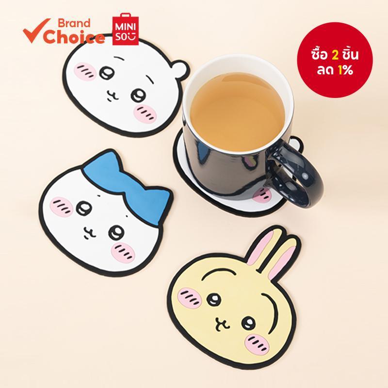 MINISO แผ่นรองแก้วกันลื่นและน่ารักซีรีส์ chiikawa (usagi & hachiware & chiikawa) ขนาด 10.9 ซม. x 9.1 ซม. x 2.5 ซม.